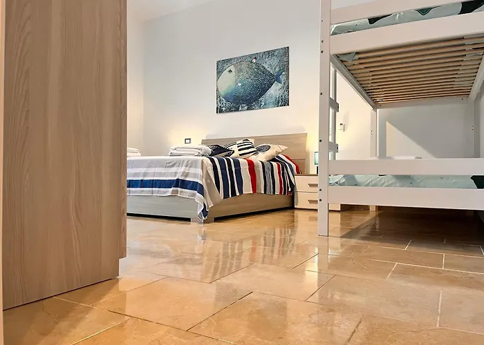 Terrazza Privata , 2 Camere, Comoda Per Le 5 Terre , La Casetta Del Vicolo * 斯培西亚