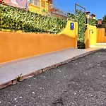 Apartment La Casetta Del Vicolo - Free Parking & 15 Min Station *