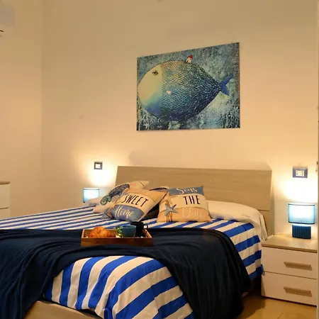 Apartman La Casetta Del Vicolo - Free Parking & 15 Min Station