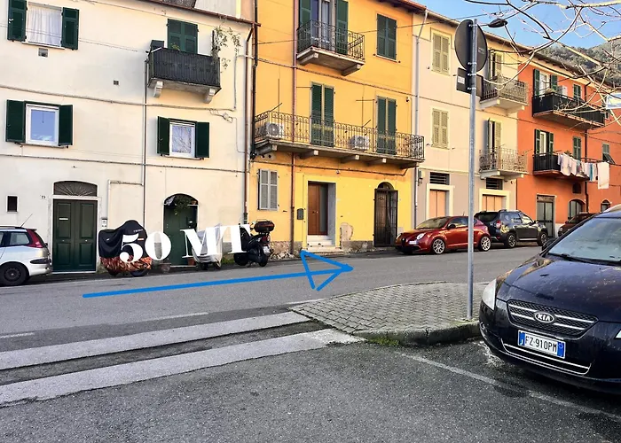 Terrazza Privata , 2 Camere, Comoda Per Le 5 Terre , La Casetta Del Vicolo *