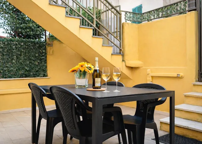 La Casetta Del Vicolo - Free Parking & 15 Min Station Apartment *