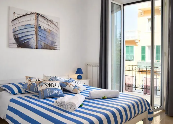 Apartment La Casetta Del Vicolo - Free Parking & 15 Min Station